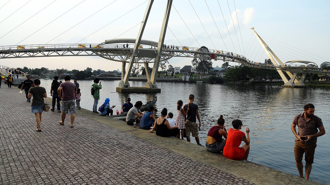 Darul Hana pedestrian bridge over the Sarawak River in Kuching